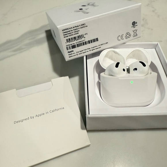 Wireless Earbuds with Charging Case - White